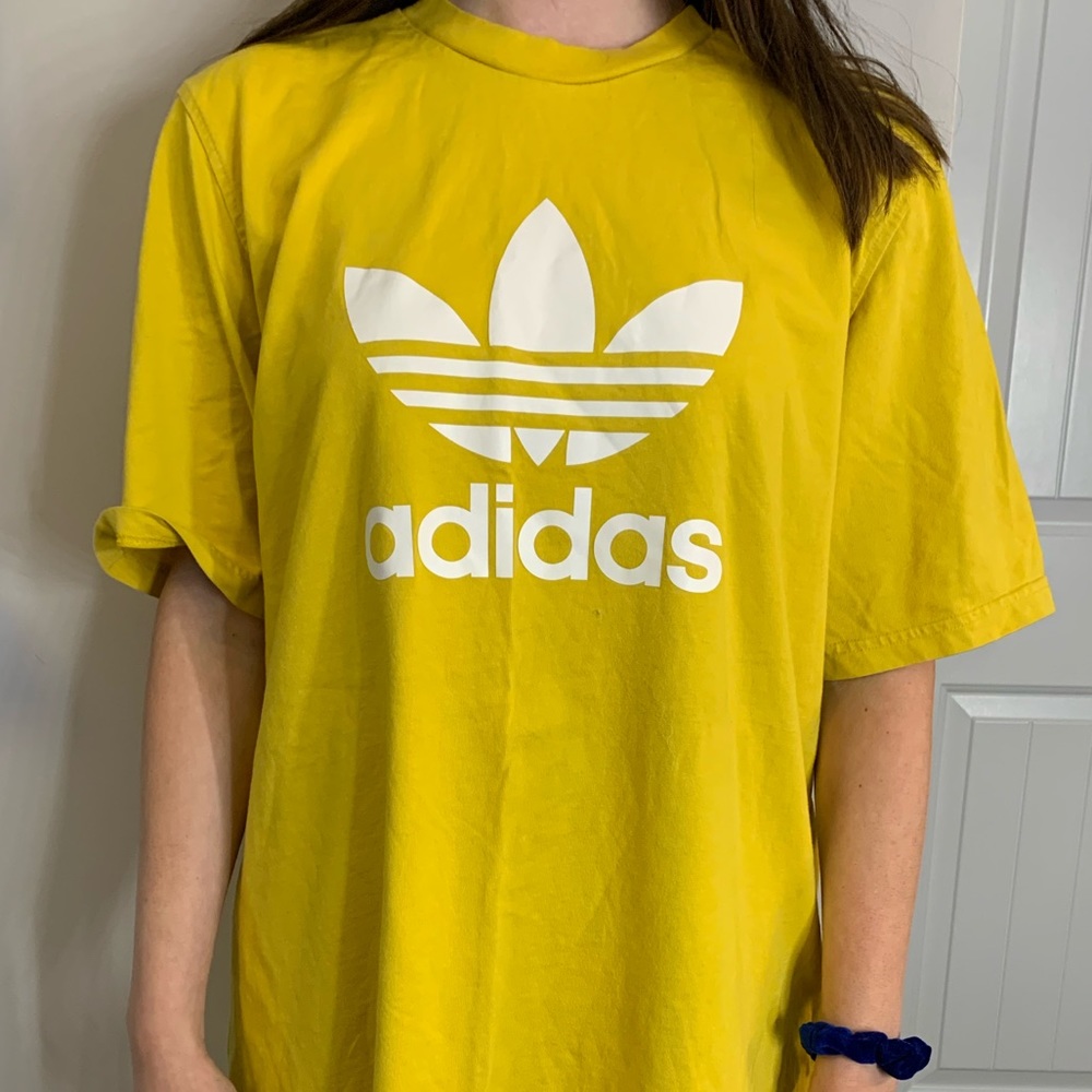 yellow adidas tshirt